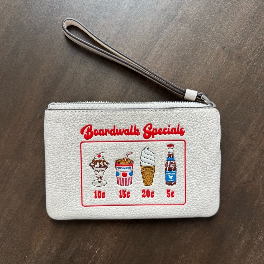 Coach Boardwalk Special Ice Cream Wristlet - NWT - Cream Leather